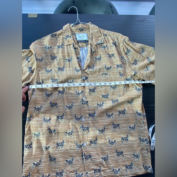 Portuguese Flannel (Master Craftsman Edition) Zebra Pattern size L - Picture 4 of 5